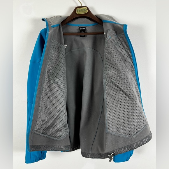 North Face Apex Hardshell Jacket - Picture 2 of 8